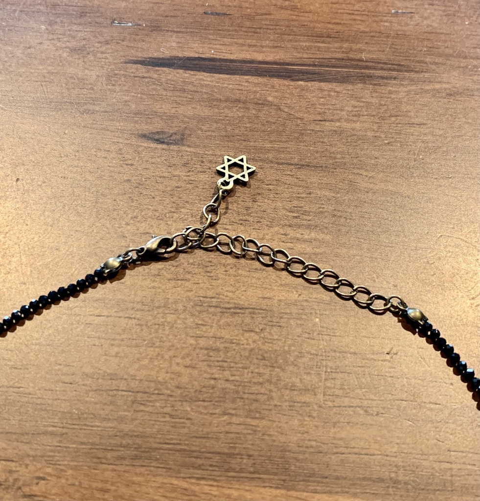 【猫又屋 ブラックスピネルのネックレス】