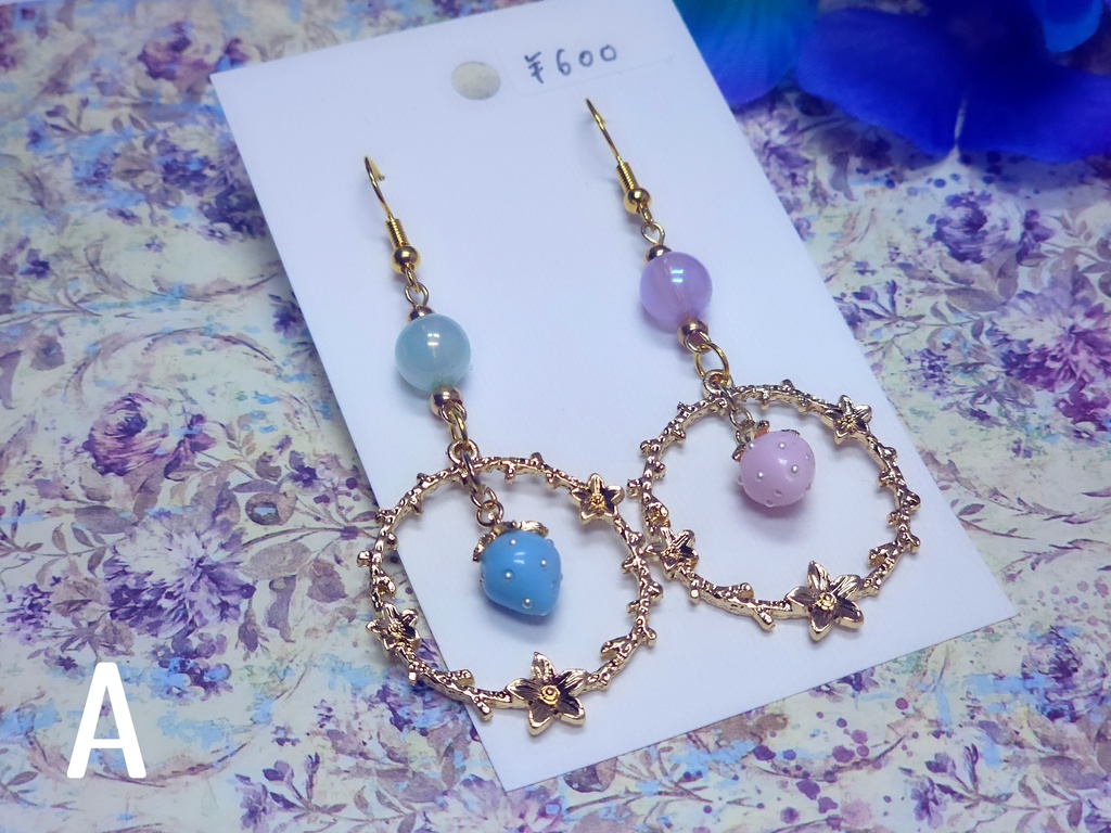 モチーフピアス