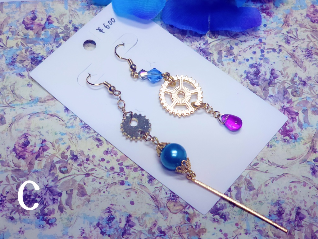 モチーフピアス