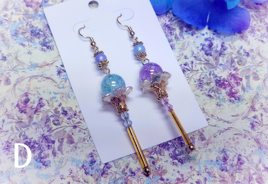 モチーフピアス