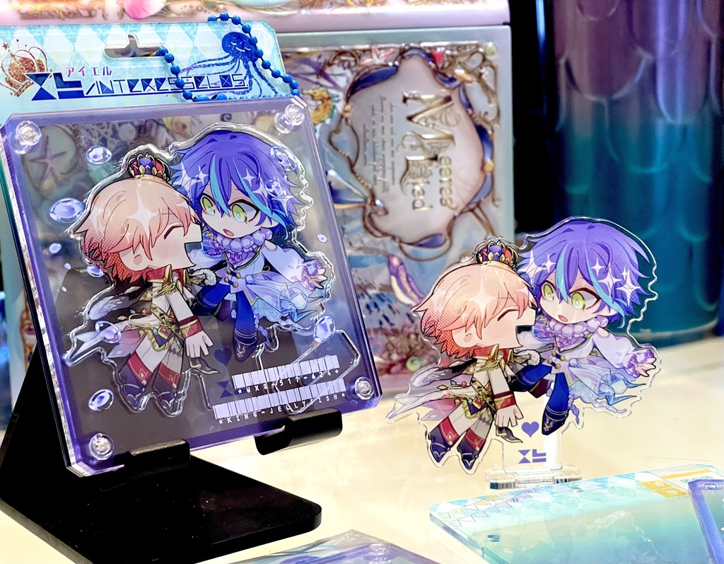 👑+🪼パッケージアクキー