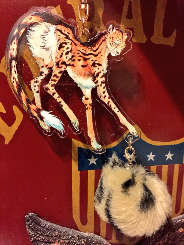 キングチーターアクリルキーホルダー