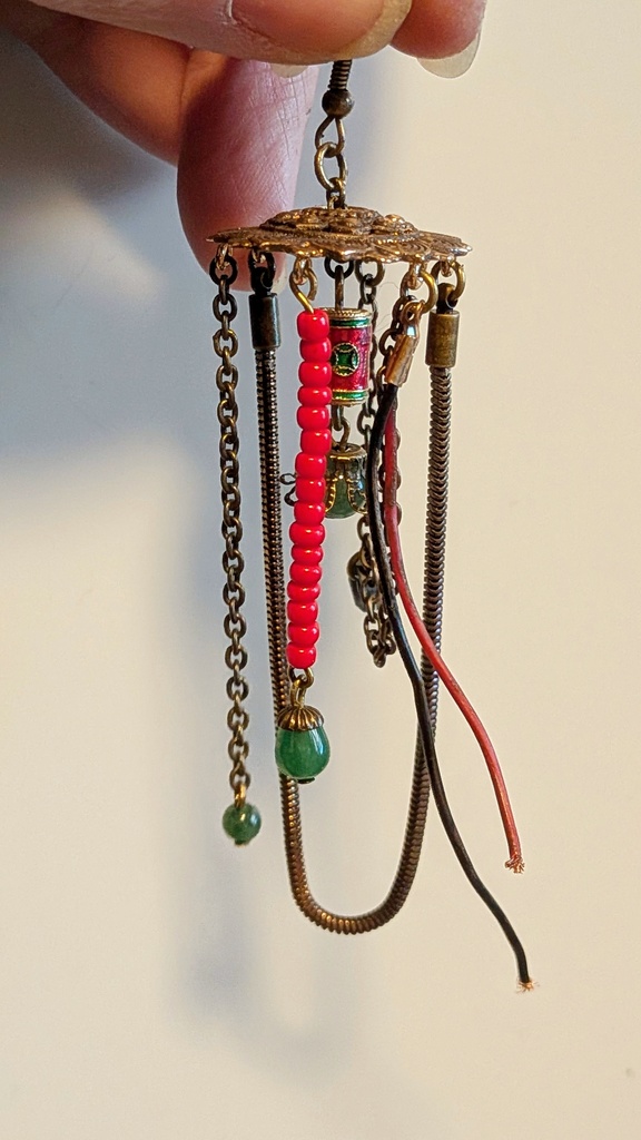 沌中有序 —蓮—ピアス（片耳）