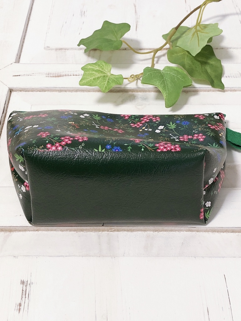 江とお花畑シリーズ ポーチ