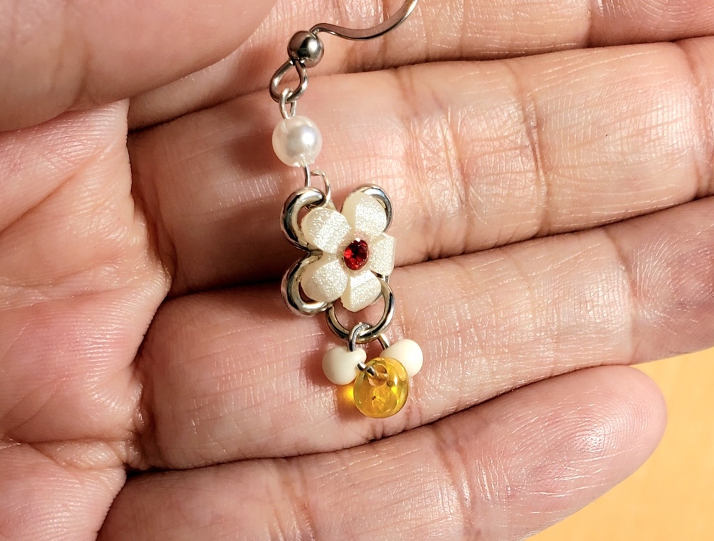 ピアス・イヤリング<小狐丸>