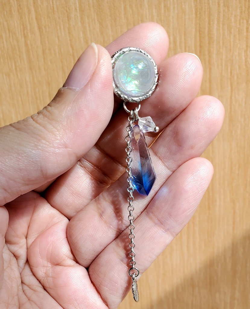 ピアス・イヤリング<鶴丸国永>