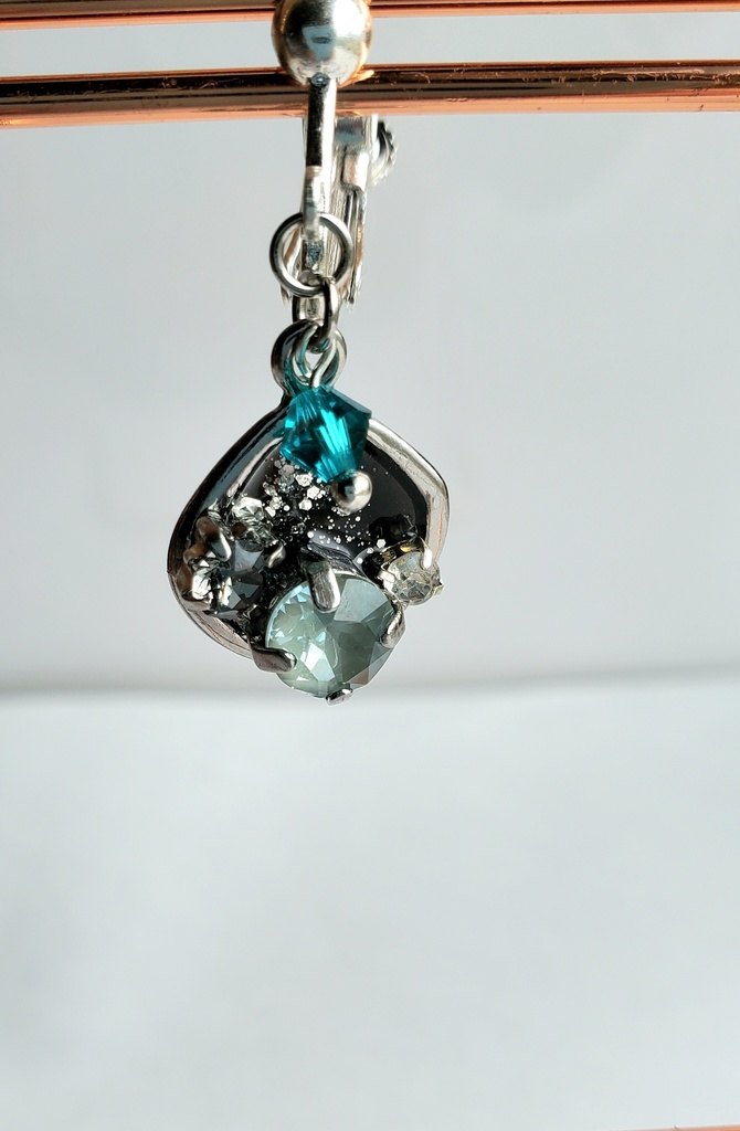 イヤリング<孫六兼元>