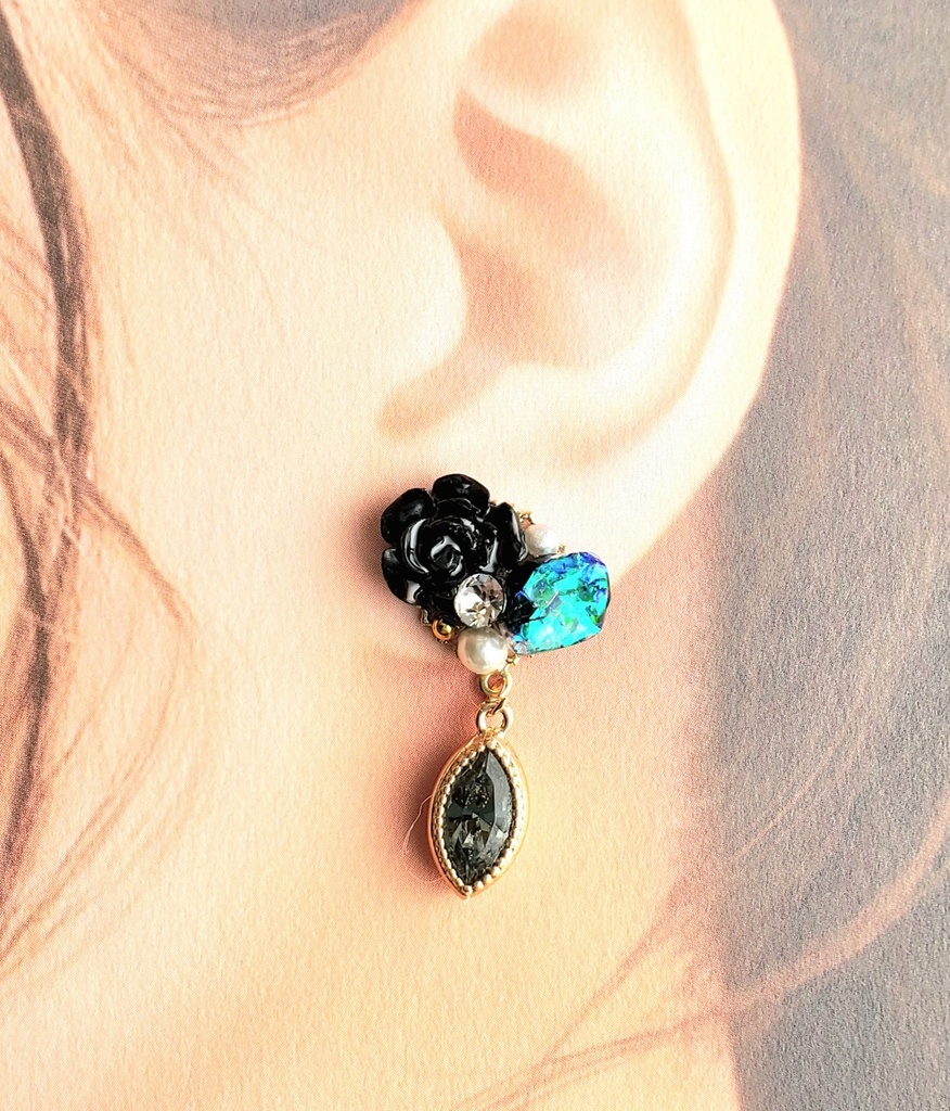 ピアス・イヤリング<光忠三兄弟>