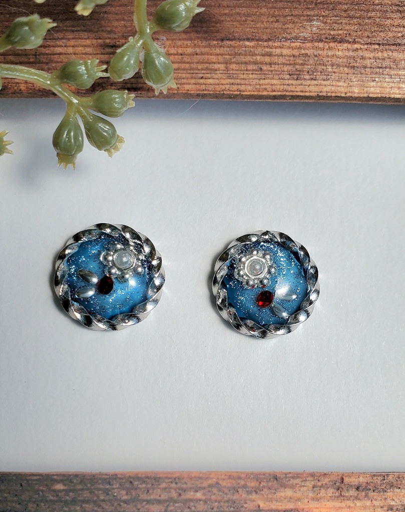 ピアス・イヤリング<堀川国広>