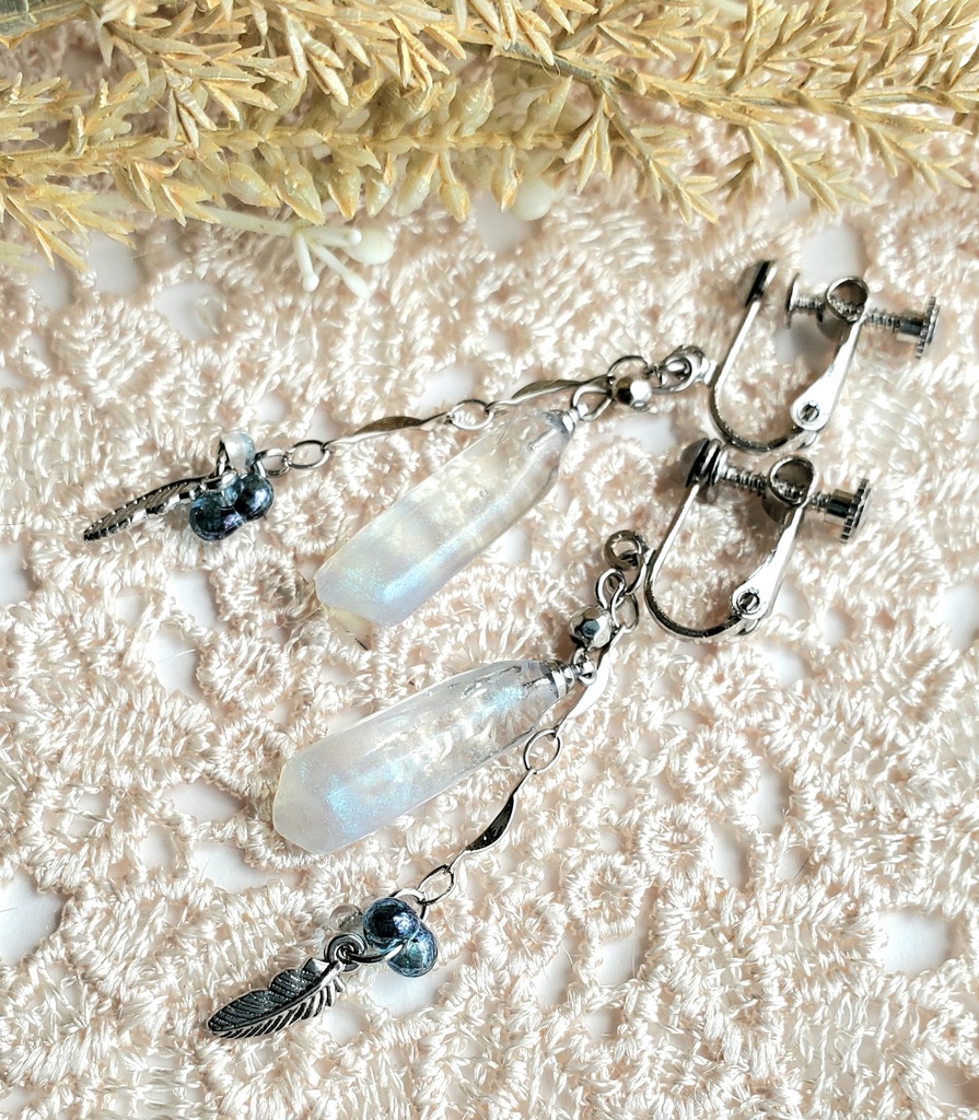 ピアス・イヤリング<姫鶴一文字>