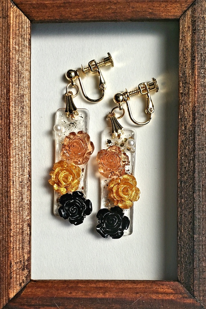 ピアス・イヤリング<虎徹三兄弟>