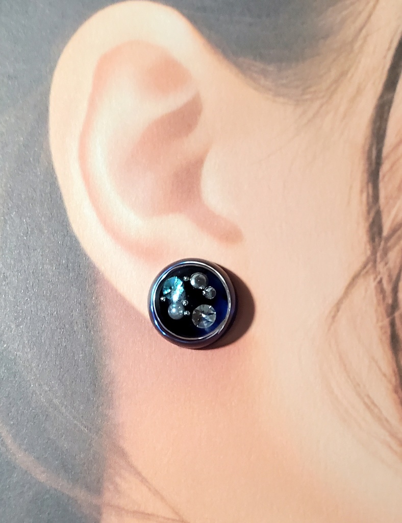 ピアス・イヤリング<孫六兼元>