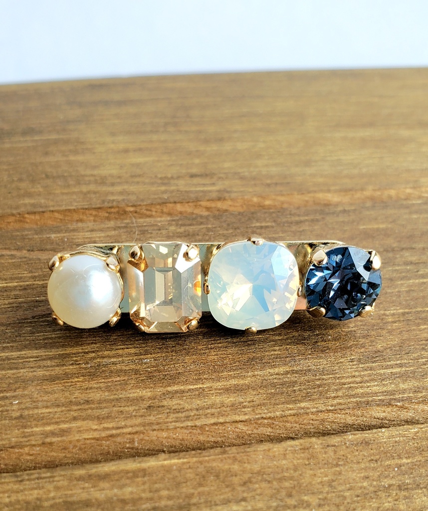 ブローチ<山姥切国広>