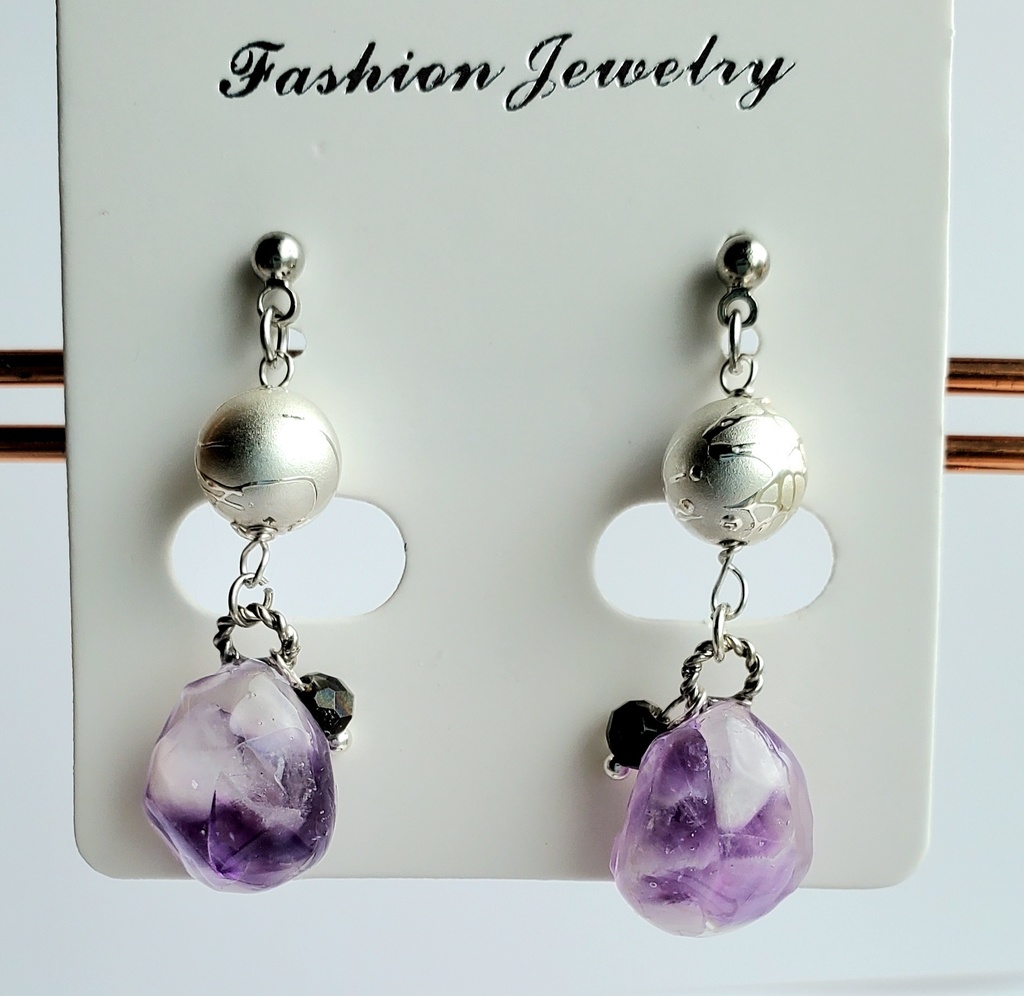 ピアス・イヤリング<日光一文字>