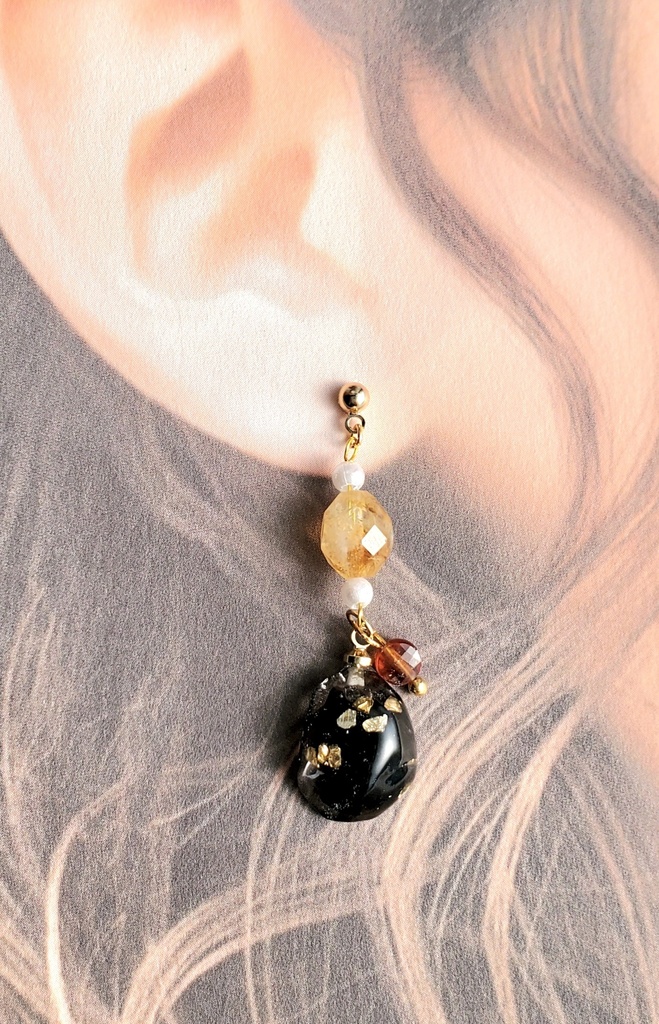 ピアス・イヤリング<燭台切光忠>