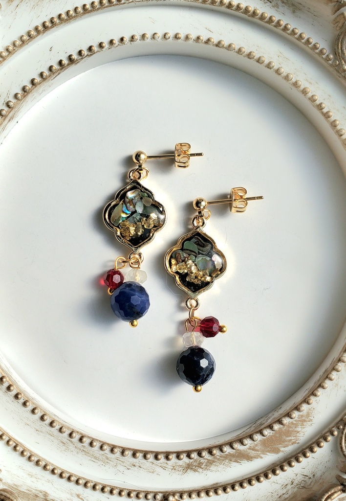 ピアス・イヤリング<鬼丸国綱>