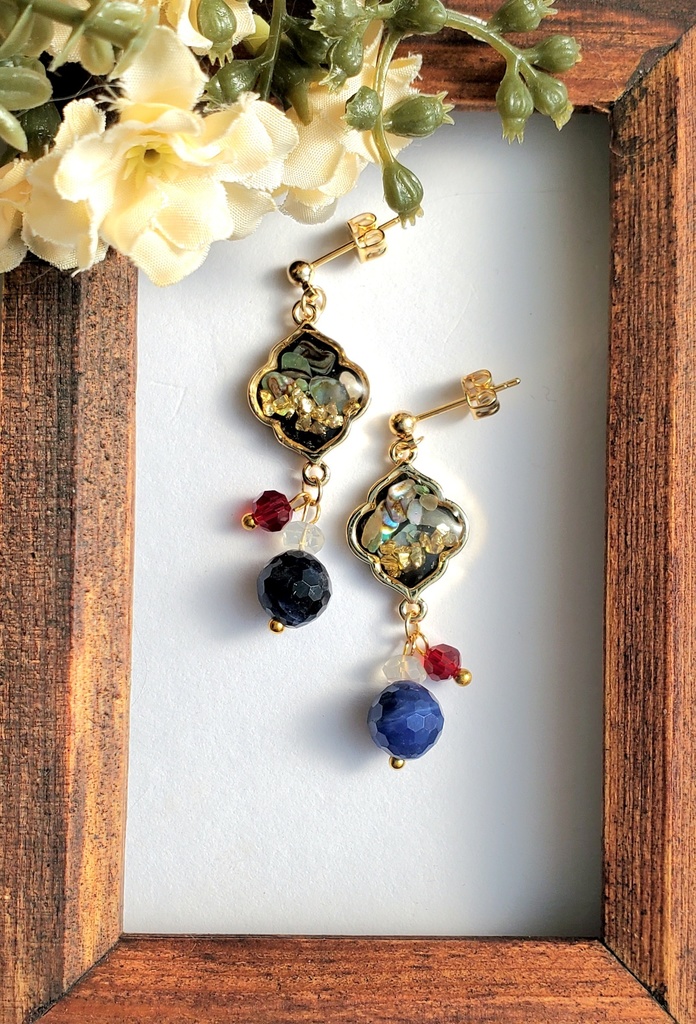 ピアス・イヤリング<鬼丸国綱>