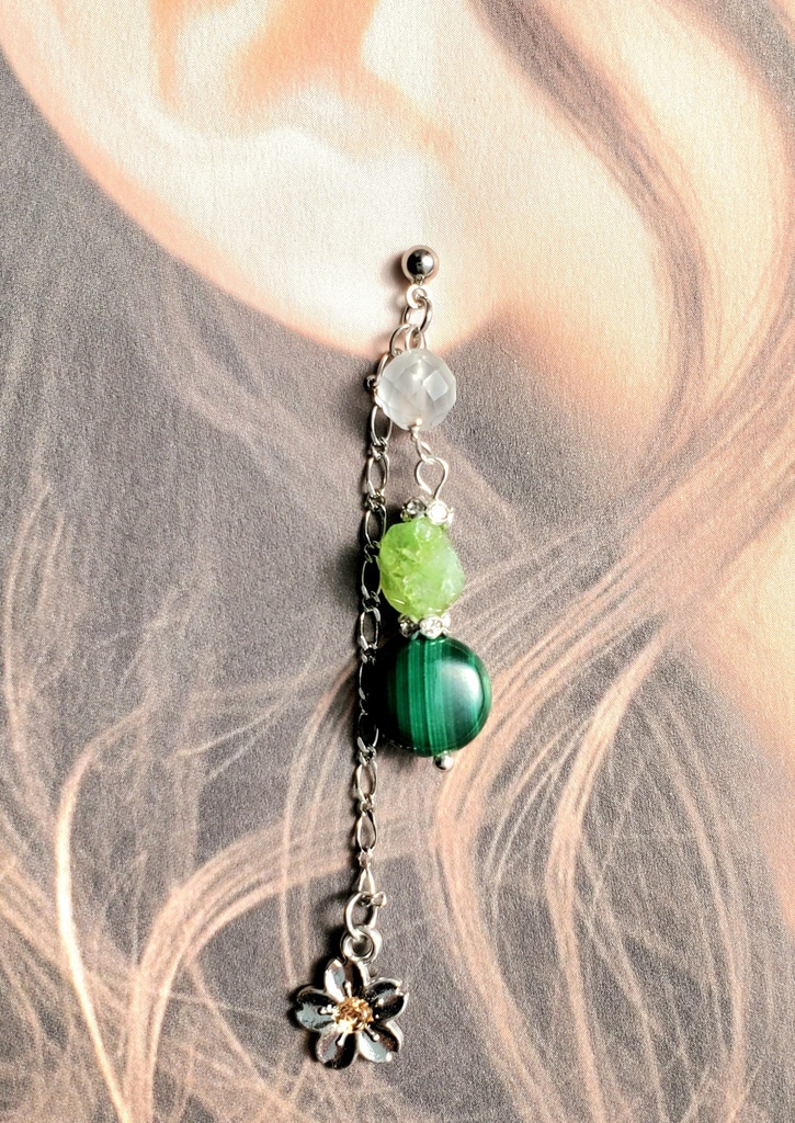 ピアス・イヤリング<篭手切江>ネックレスセット