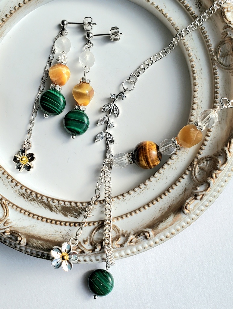 ピアス・イヤリング<桑名江>ネックレスセット