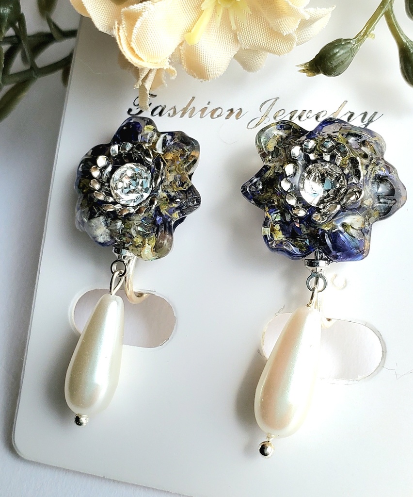 イヤリング<実休光忠>