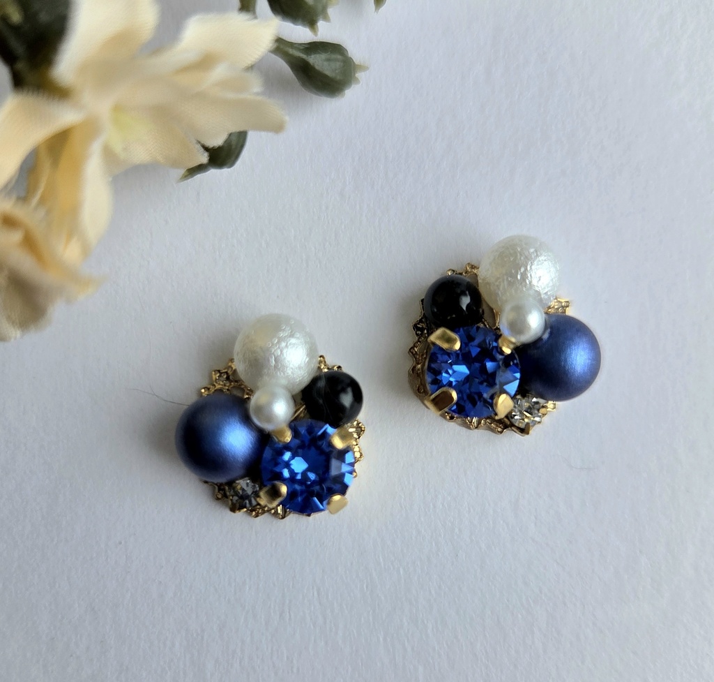 ピアス・イヤリング<八丁念仏>