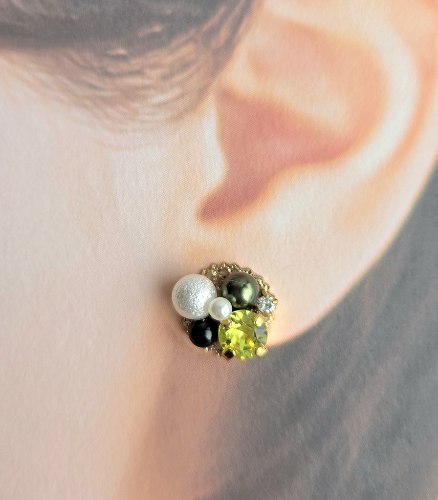 ピアス・イヤリング<鶯丸>