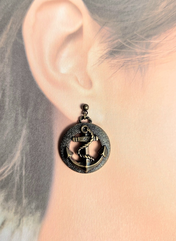 ピアス・イヤリング<陸奥守吉行>