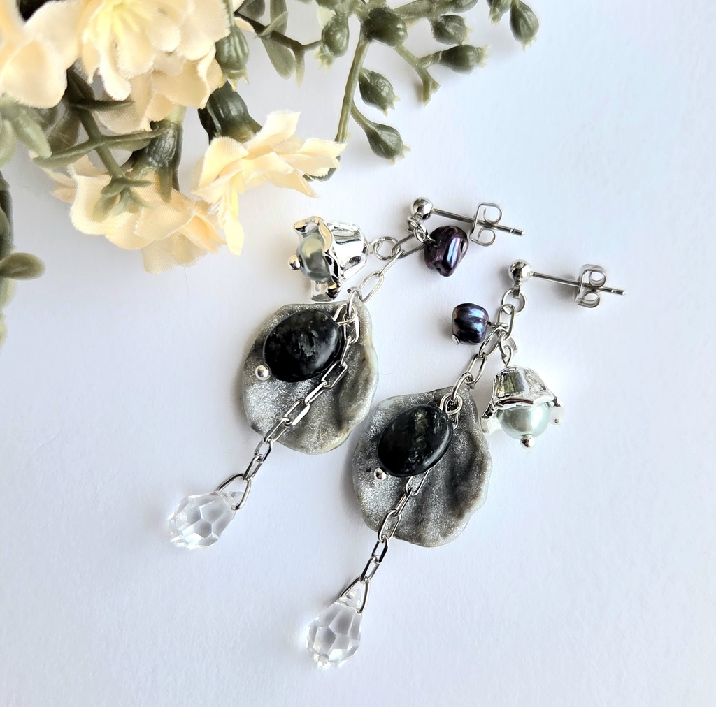 ピアス・イヤリング＜孫六兼元＞