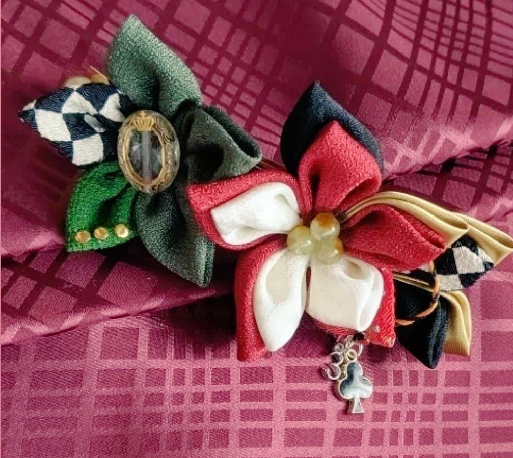 【展示のみ/受注生産】ツイステ ハーツラビュル寮 イメージバレッタ