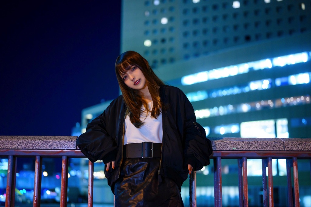 値下げ【168ページ写真集】The first sound from the Future.