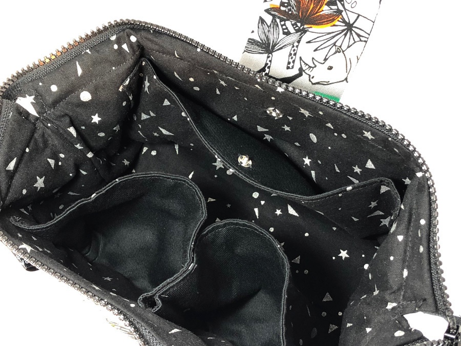 【会計ポーチ】モノクロジャングル柄