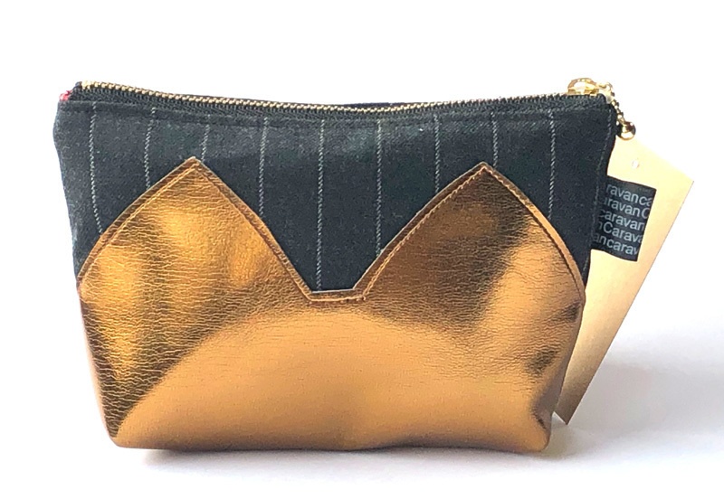 【こすれ割】ネコポーチ(初代サリエリ生地)