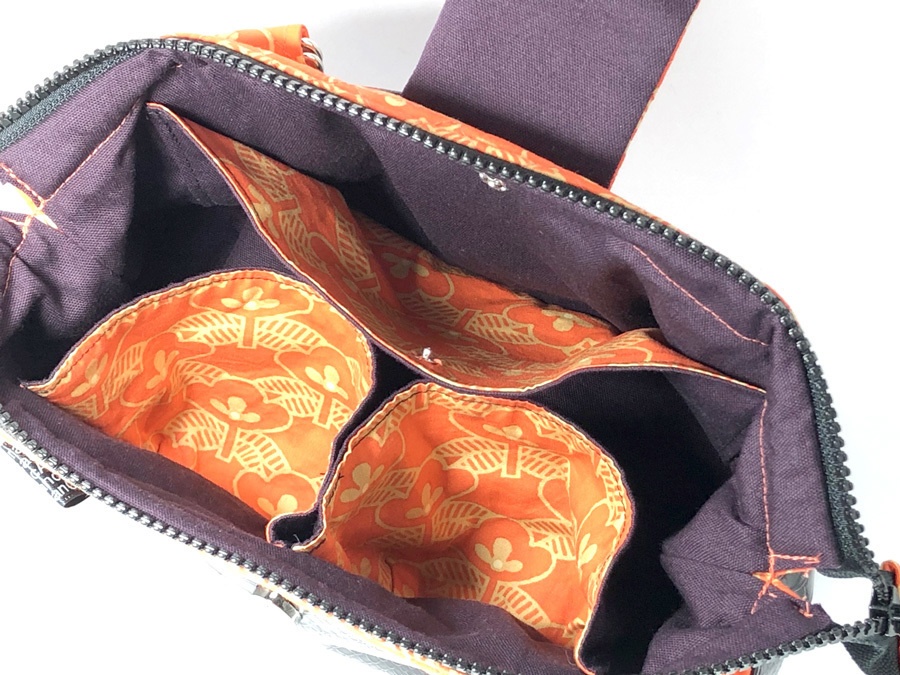 【会計ポーチ】蛇柄エナメル