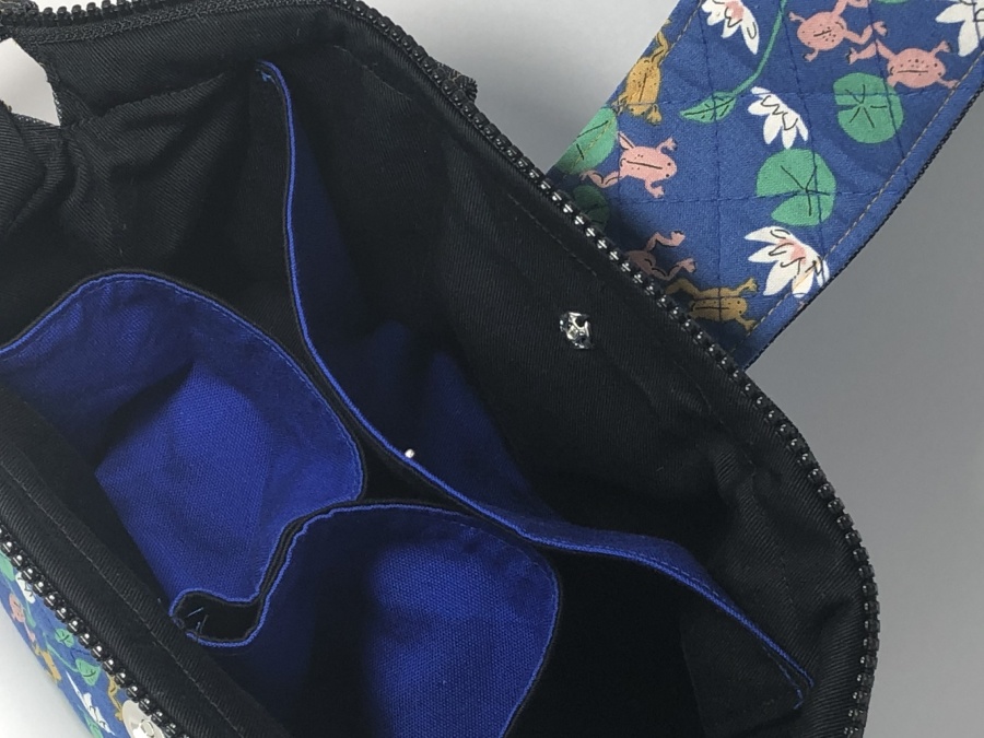 【会計ポーチ】カエル柄