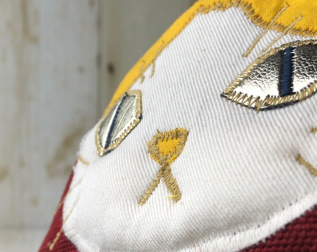 【BIG SALE!!】レモン色のハチワレ猫ポーチ