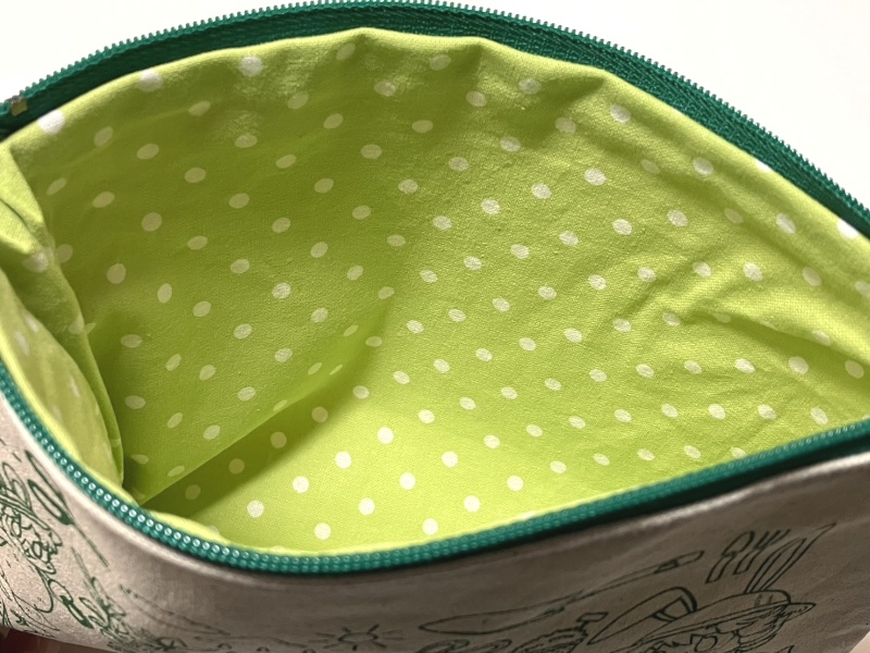 園芸ウサチャンポーチ