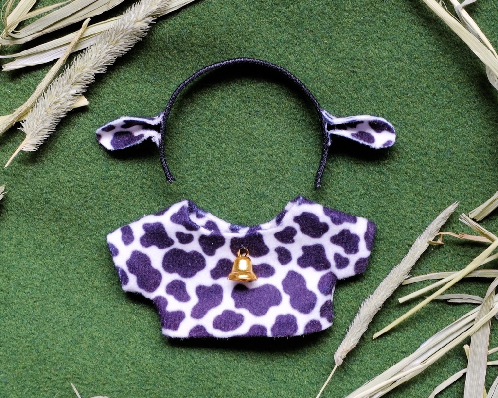 シャツ　moo