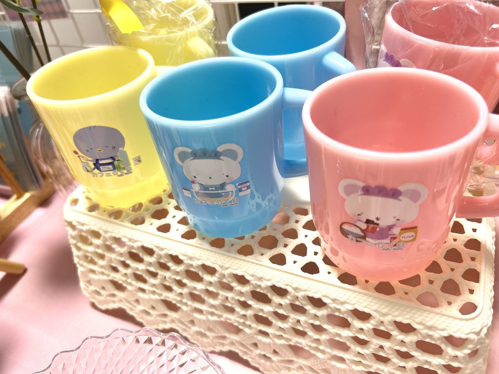 プラスチックマグ