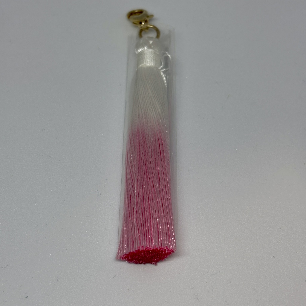 パステルピンクのタッセル帽子クリップ(スマホコードとの2ウェイ)