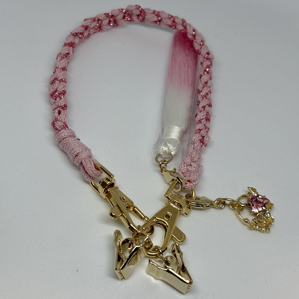 パステルピンクのタッセル帽子クリップ(スマホコードとの2ウェイ)