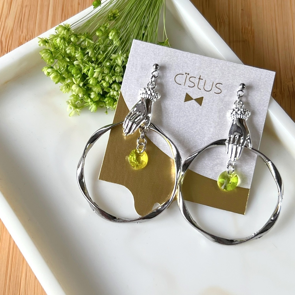 輪刀 ﾋﾟｱｽ/ｲﾔﾘﾝｸﾞ