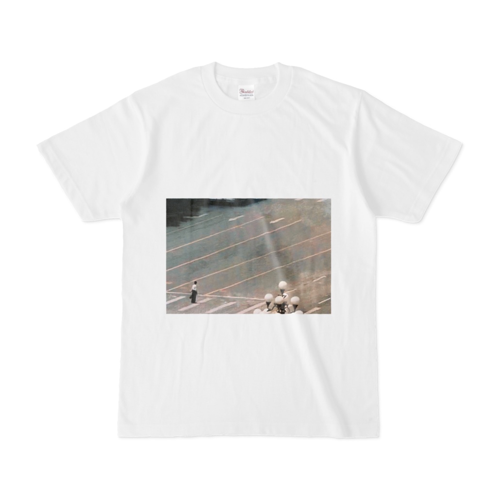 天安門事件とは何の関係もないTシャツ