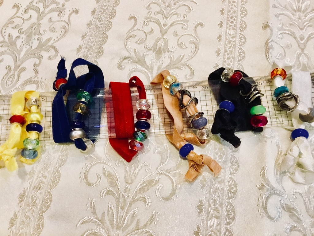 Division character ribbon bracelet