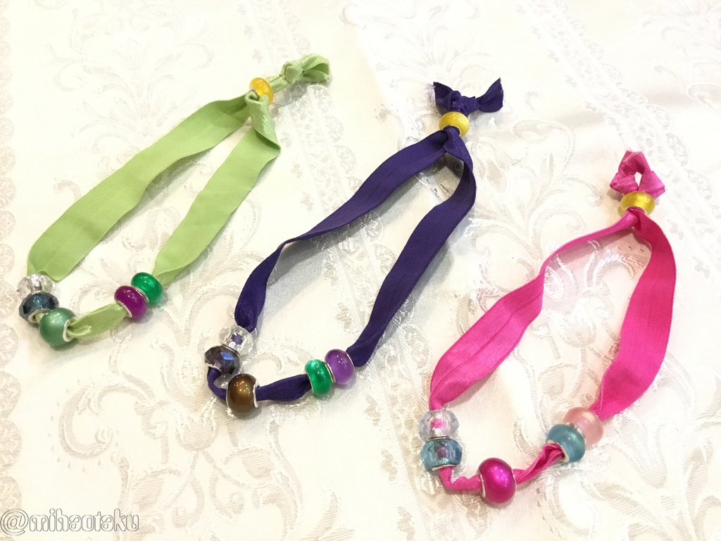 Division character ribbon bracelet