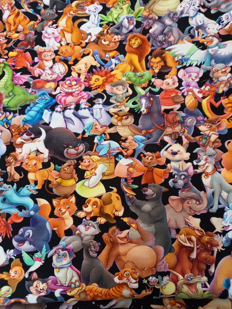 ディズニー　キャラクター　黒