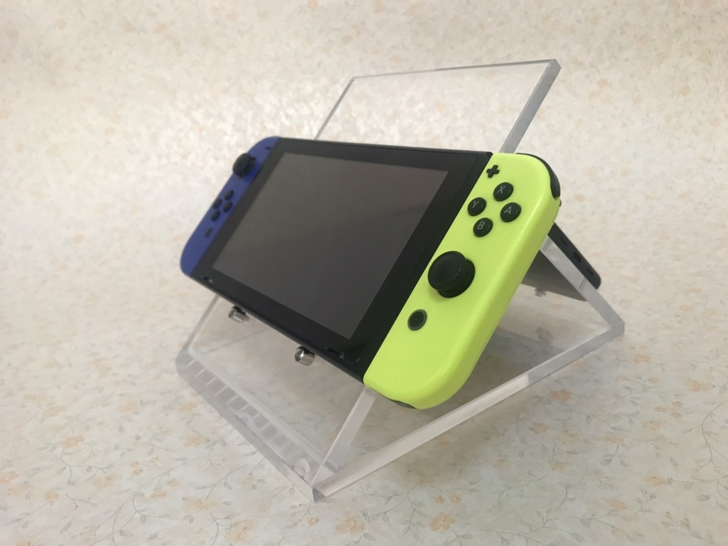 アクリル・トライアングルスタンド