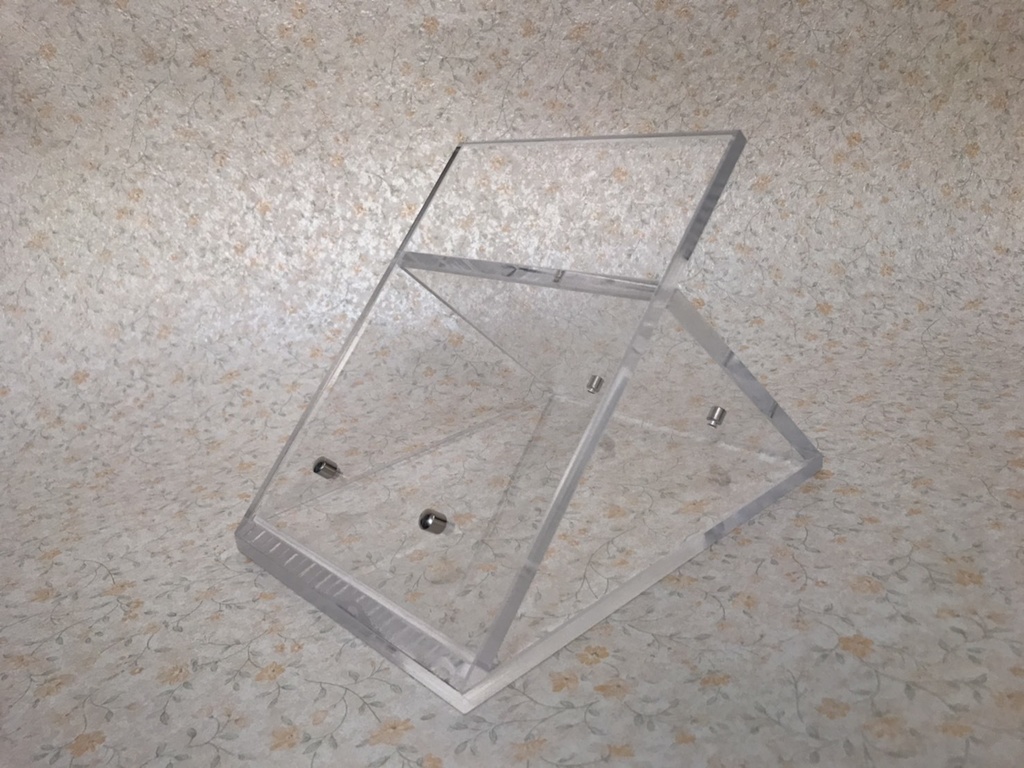 アクリル・トライアングルスタンド