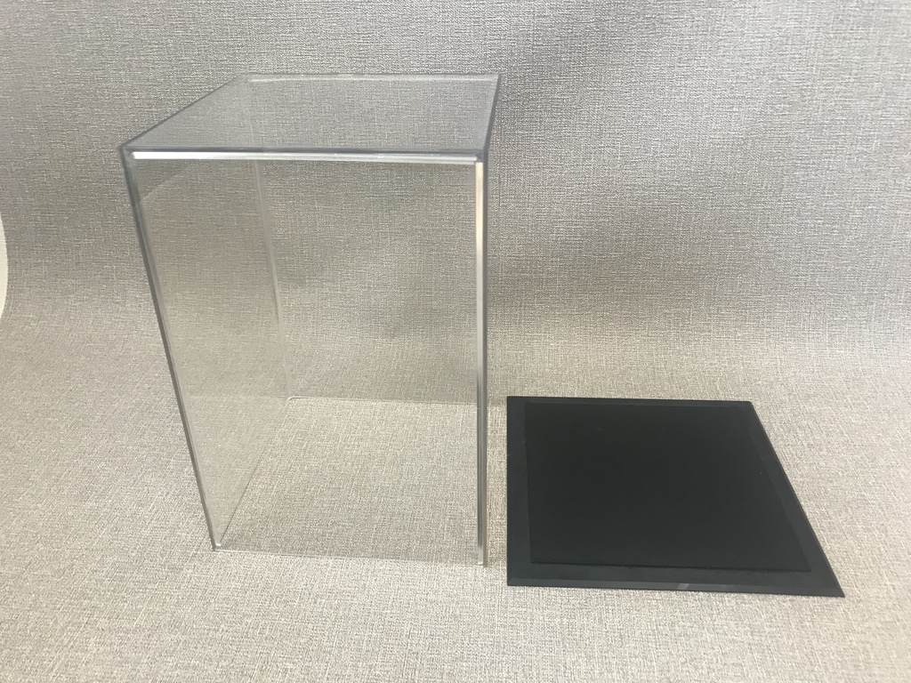 コレクションケース(3辺合計55~66㎝以内)