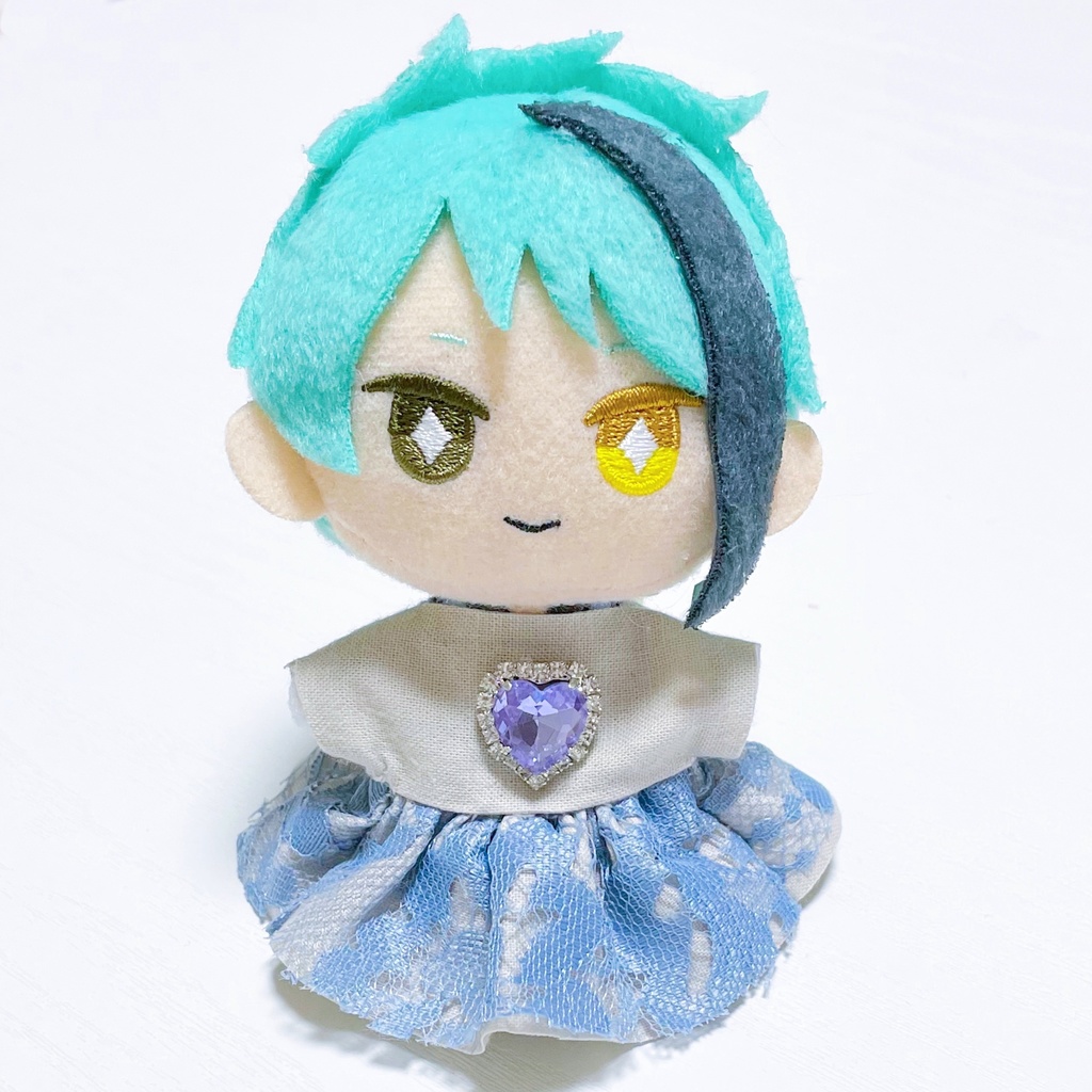 ‪୨୧ ‬lace dress ‪୨୧‬