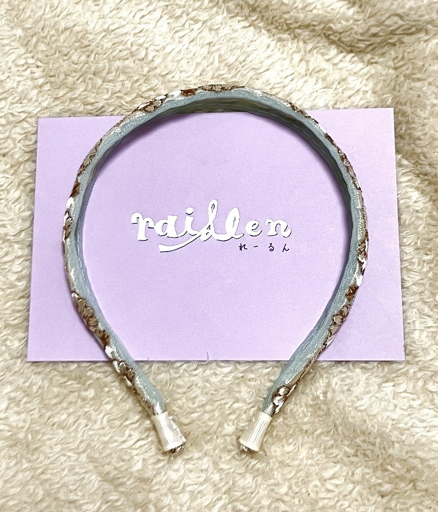 インド刺繍リボン　カチューシャ(くすみスカイブルー)